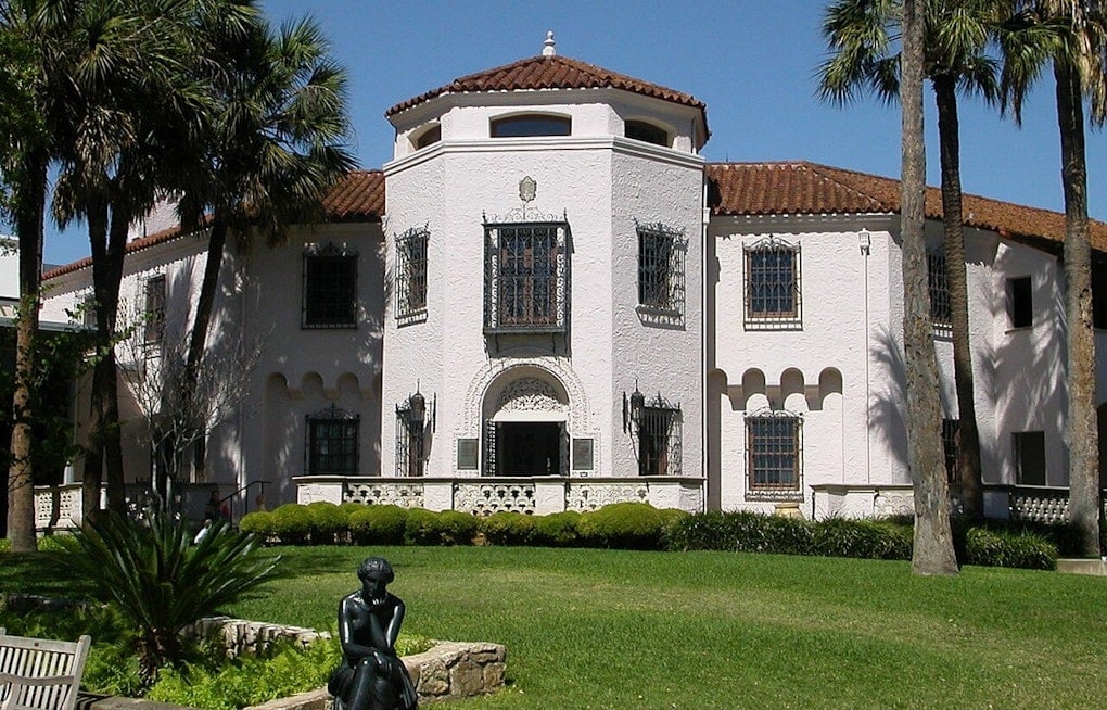McNay Art Museum Puts 50 Artists Face to Face in New San Antonio Show