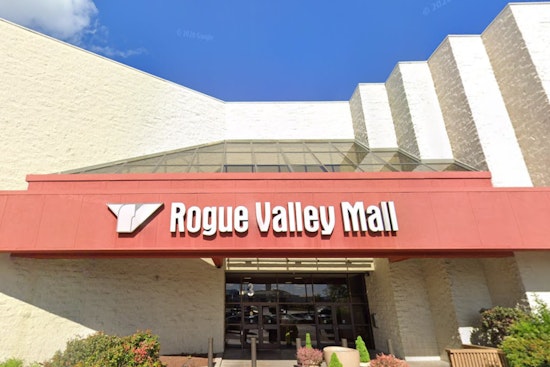 Medford Mall Houses World's Last Sam Goody Next to Oregon's Only Orange Julius
