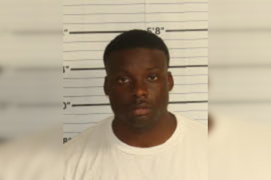 Memphis Mom Attacked As Son Helps Her Escape Car