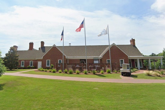 Merritt's Grill Opens Second Chapel Hill Spot at UNC's Finley Golf Club