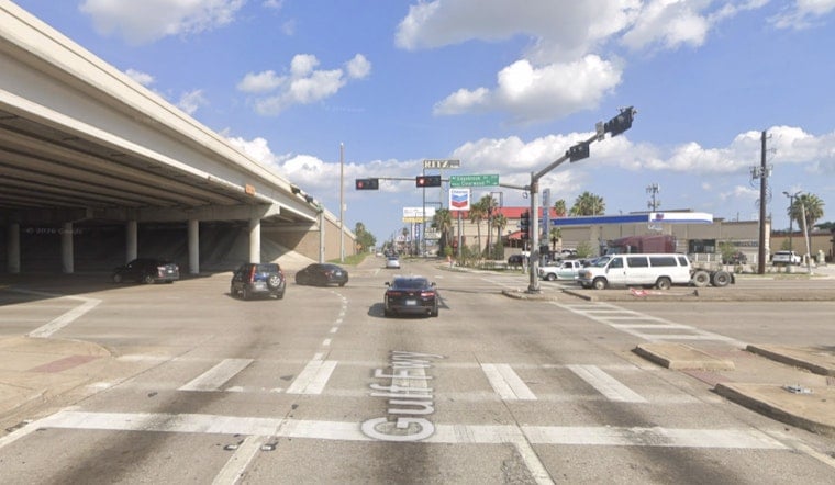 Metro Bus Kills Pedestrian Under Gulf Freeway, Third Fatality Near Edgebrook in Months