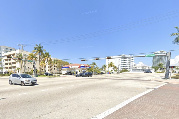 Miami Beach Officers Pull Woman From Under Jeep After 71st Street Crash