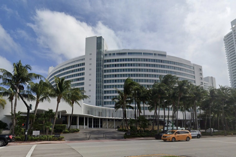 Miami Beach Rabbi Boteach Faces Default Judgment Over Fontainebleau Posts