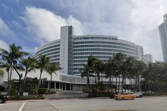 Miami Beach Rabbi Boteach Faces Default Judgment Over Fontainebleau Posts