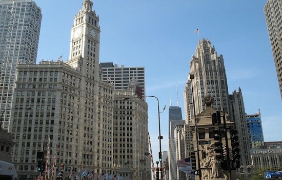 Mickey and Minnie Return to Lead Chicago's 35th Magnificent Mile Lights Parade