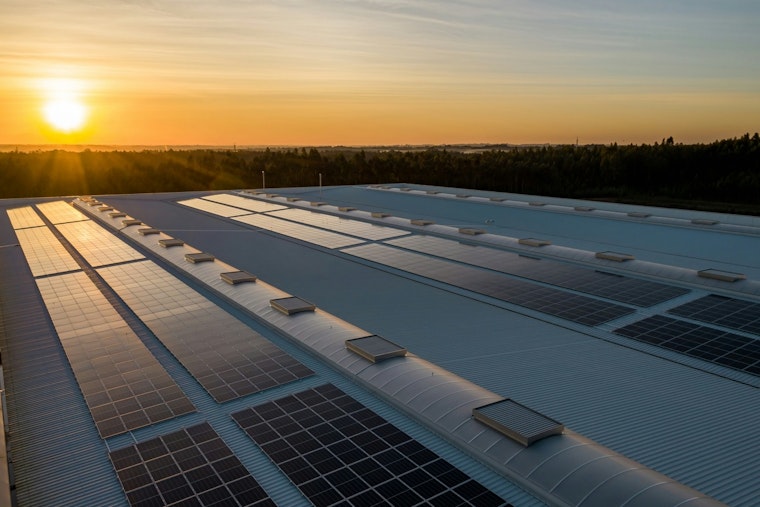 Midwest Grid Overtakes PJM as Nation's Biggest, Powered by Solar Boom