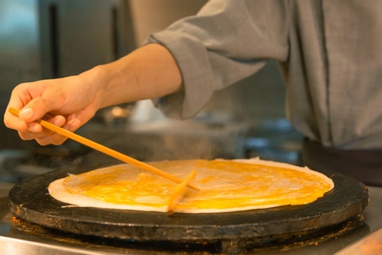 Milpitas Crepe Shop Pairs Sushi-Style Rolls With 100-Plus Toy Machines