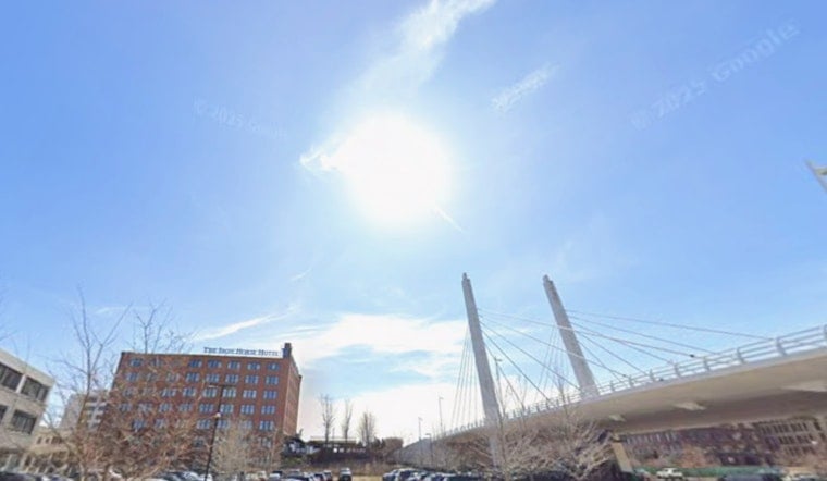 Milwaukee Basks In Sunny Thursday Before Storms Crash Friday Forecast