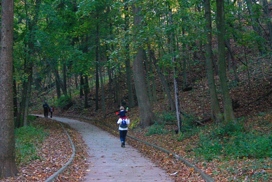 Milwaukee County to Rebuild Crumbling Juneau Park Link on Oak Leaf Trail