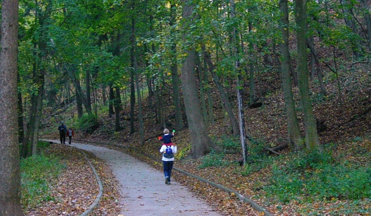 Milwaukee County to Rebuild Crumbling Juneau Park Link on Oak Leaf Trail
