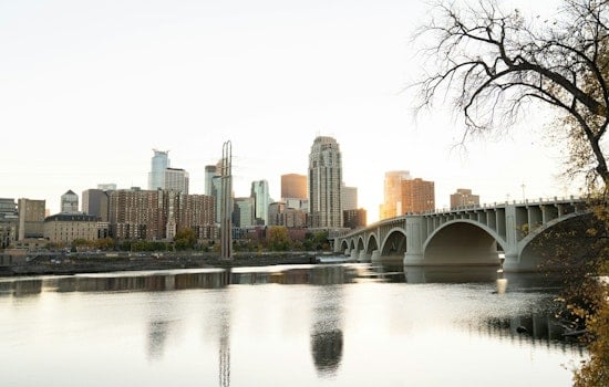 Minnesota Districts Jump the Gun on Labor Day, Resorts Fear Lost Bookings