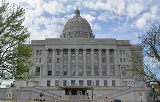 Missouri Ends 1970s Pregnancy Divorce Ban, but Custody Questions Remain