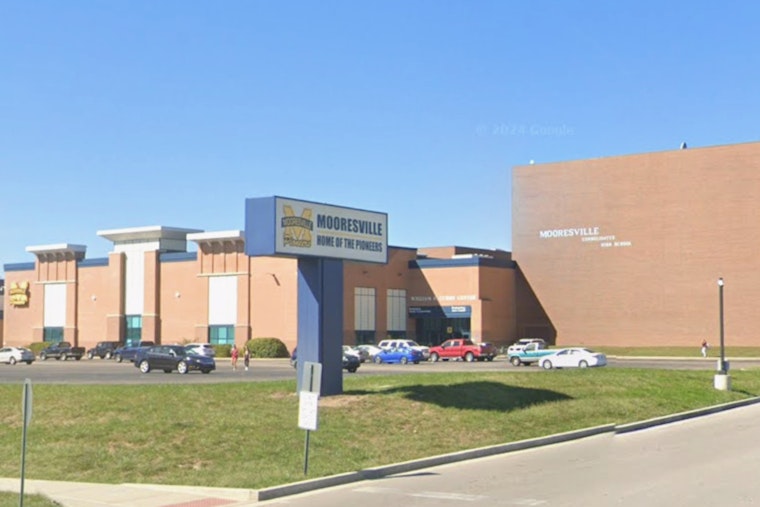 Mooresville Green-Lights $250K Gates To Shield High School Kids On Magnolia Street
