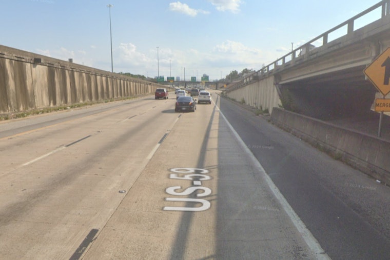 Motorcyclist Killed Flying Over US-59 Railing in Downtown Houston, Identity Still Unknown