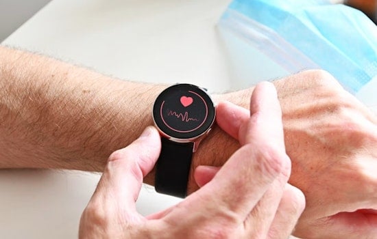 Mountain View Man's Smartwatch Alert Uncovers Severe Heart Disease, Leads to Rare Robotic Bypass