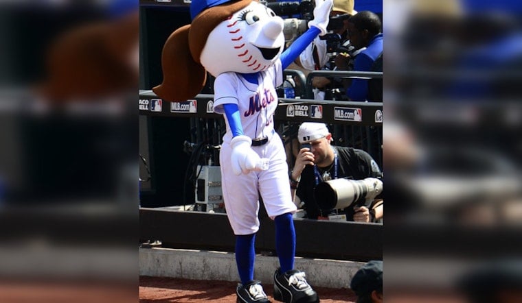 Mrs. Met Becomes First Female Mascot Voted Into Hall of Fame