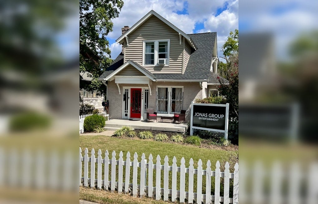 Nashville Home Sales Slump to 4th-Worst in Nation, But Prices Keep Climbing