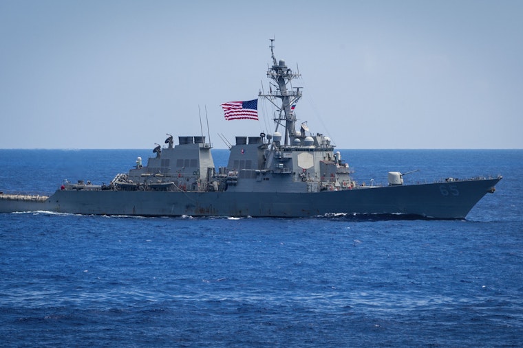 Navy Destroyer With 300 Sailors Drifted Powerless for Four Days in Pacific