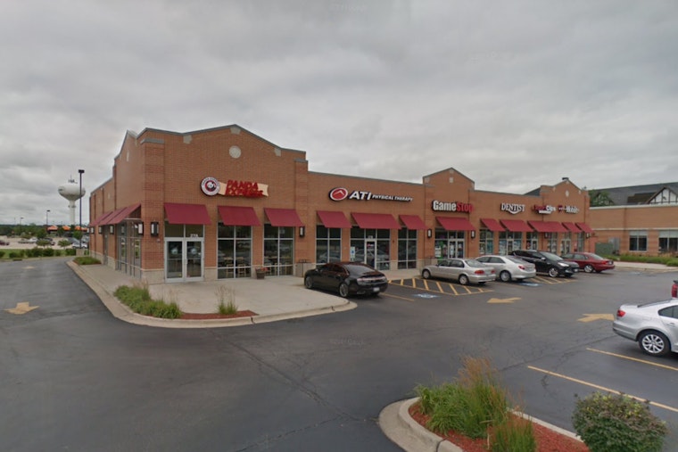 New Carpentersville Potbelly Rises Next to Spring Hill Mall's Ashes