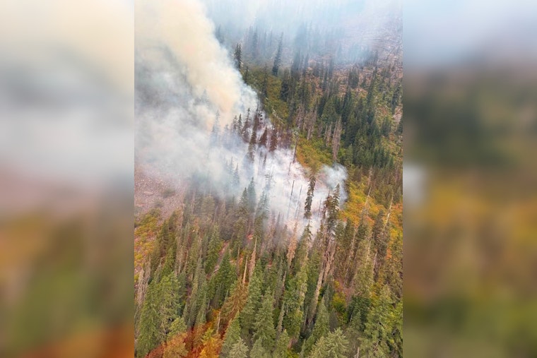New Goat Fire Sparks Level 3 'Go Now' Evacuations Near Salmon La Sac