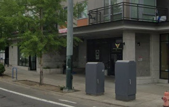 New Overlook Taphouse Pours 44 Beers and a Kids' Corner on Interstate Ave