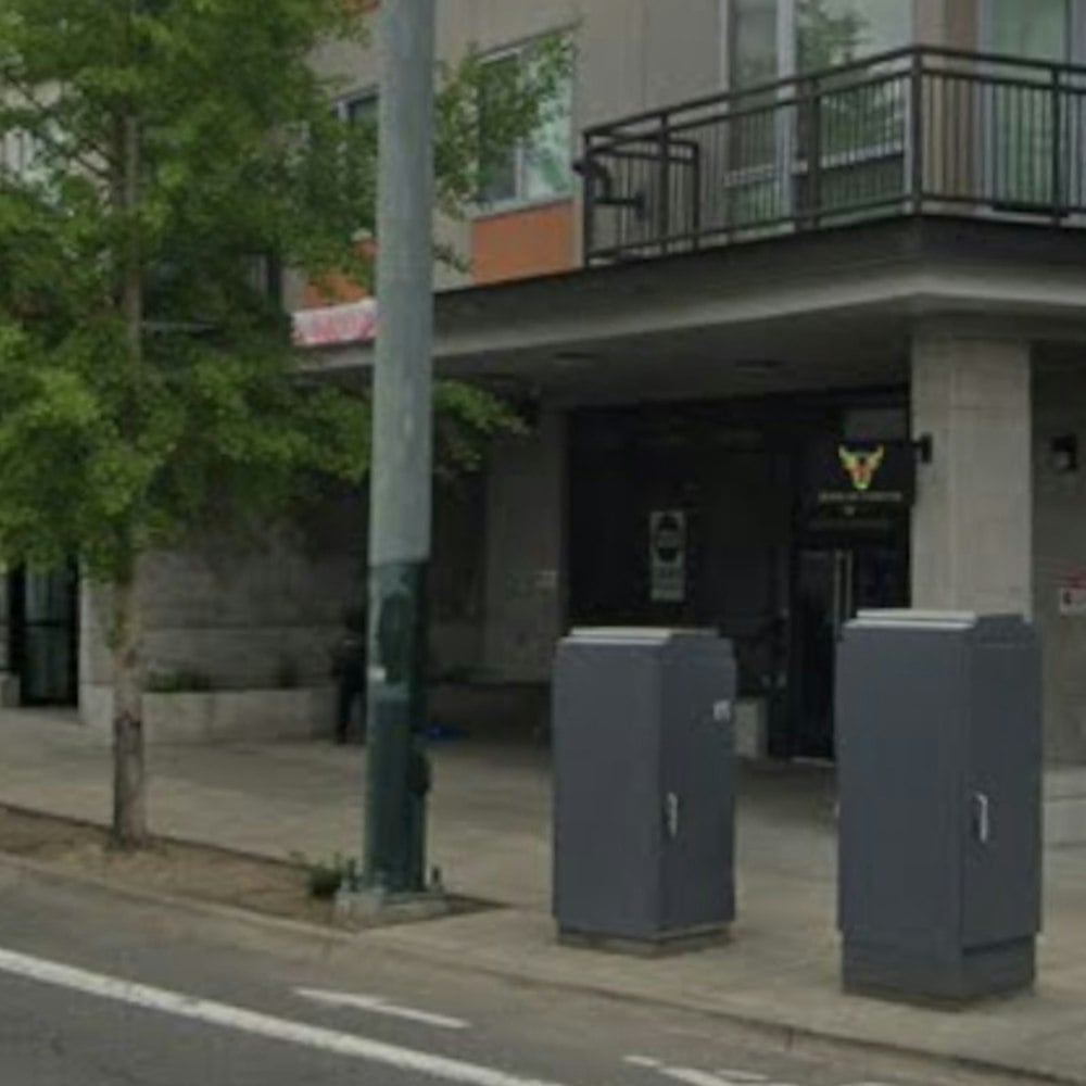 New Overlook Taphouse Pours 44 Beers and a Kids' Corner on Interstate Ave