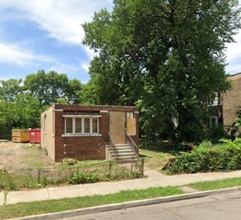 New Three-Flat Coming to Vacant Woodlawn Lot Near Obama Center Boom