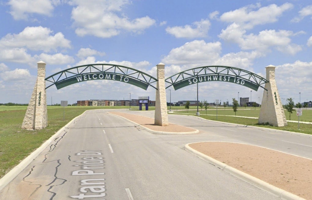 New Von Ormy Elementary Named For SWISD Trustee Opens Near Capacity
