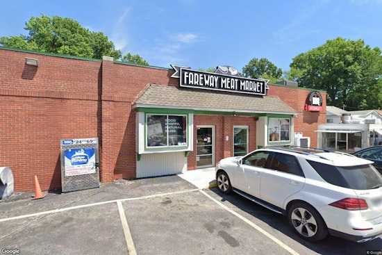New Waldo Fareway Grocery Debuts With BBQ Smoker and Walkup Window