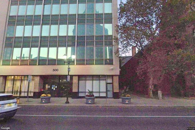 Newark Concierge Left Bloodied After Man Hurls Flower Pot in Lobby Attack