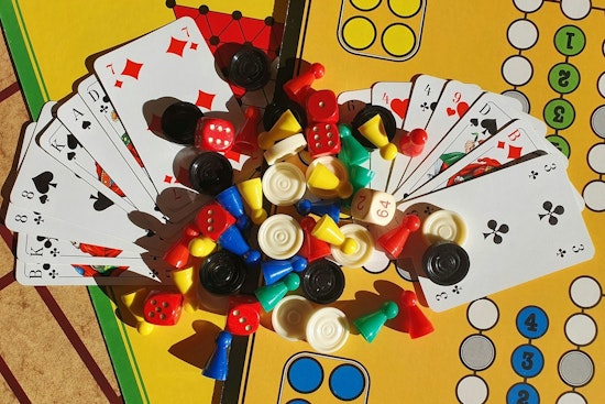 North Center Bar Hindsight Tavern Ditches TVs, Bets Big on Board Games