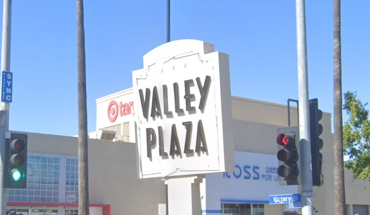 North Hollywood's Dead Mall Becomes Fallout's New Vegas Before Wrecking Balls Arrive