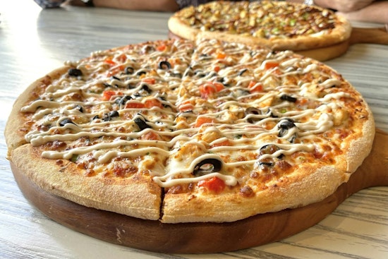 North Jersey Pizza King Robby Corujo Fires Up New Ridgewood Sourdough Spot