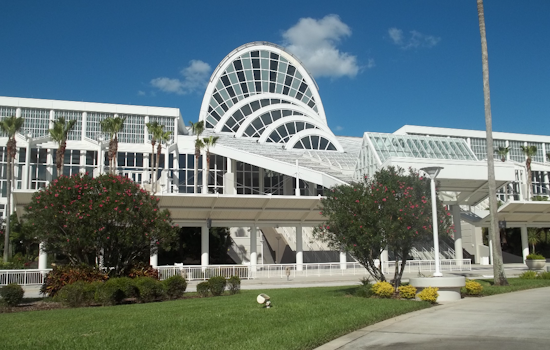 Nostalgia Con Brings Full House Stars to Orlando