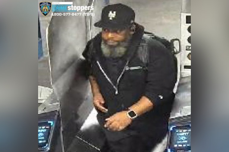 NYPD Hunts Man Who Groped Teen on Times Square Subway Platform