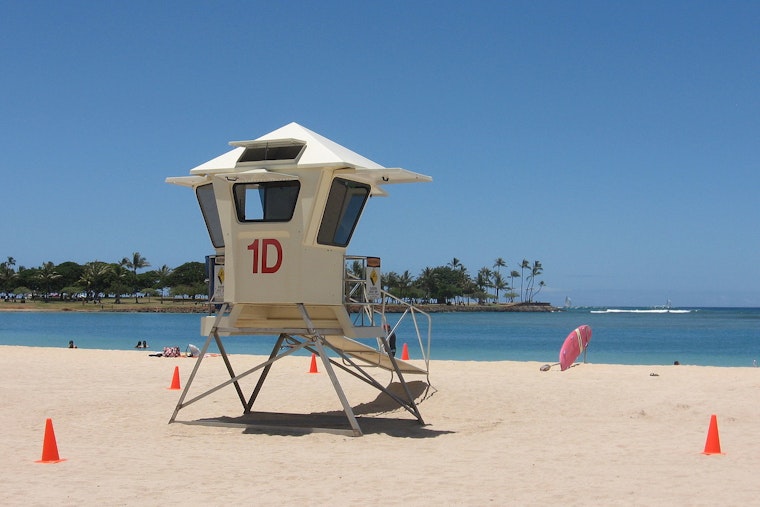 Oahu South Shore Swell Triggers Over 100 Rescues, Lifeguards Extend Hours