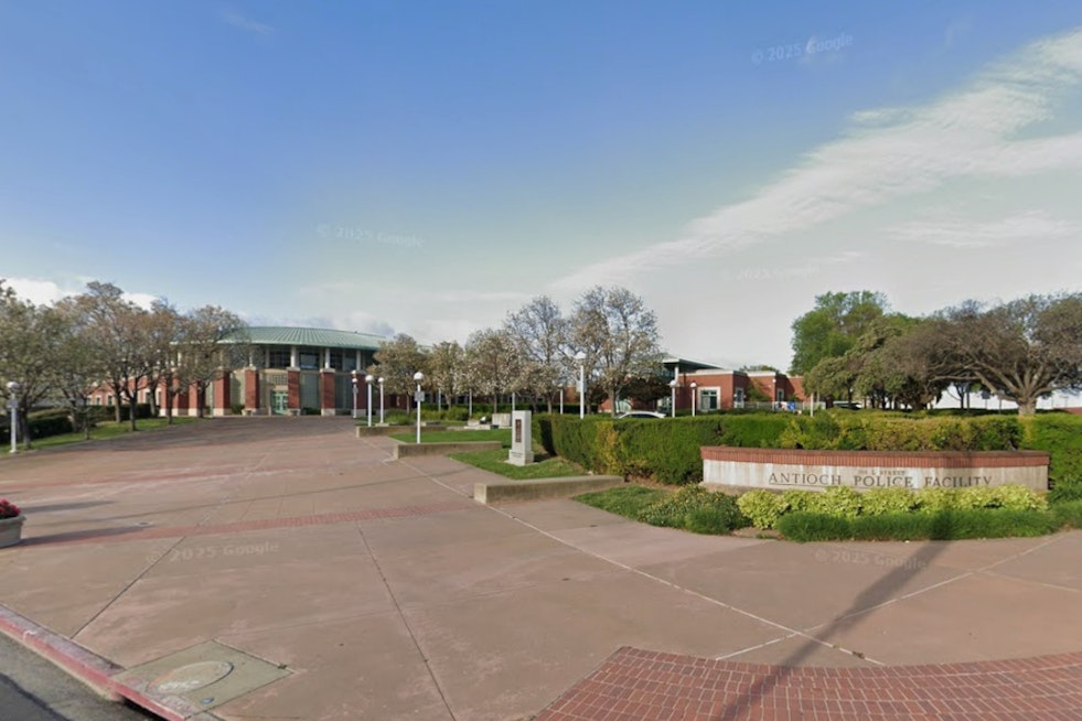 Oakley Woman Rams Antioch Patrol Cars, Injures Officer in Rite Aid Lot Standoff