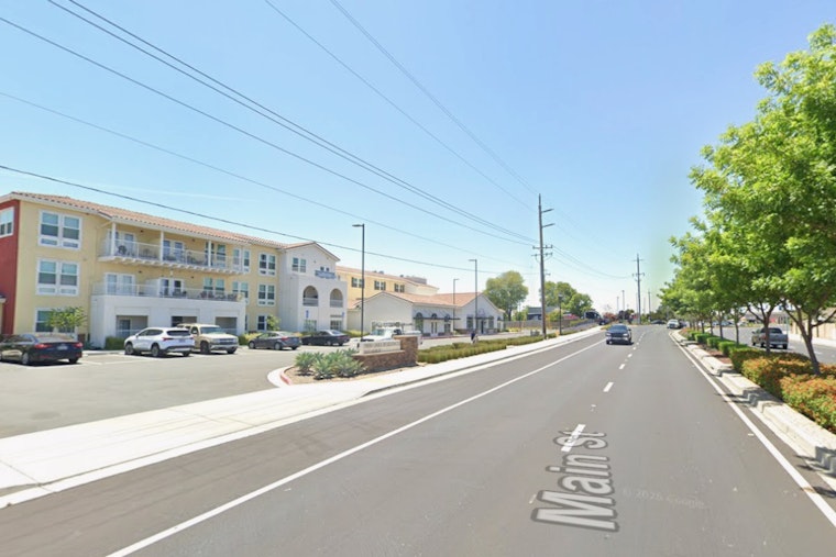 Oakley's La Colmena Market Wins Liquor License After Senior Neighbors Push Back