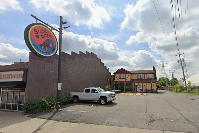 Oakley's Stone Bowl Closes After 12 Years, Owners Reunite Family Over Business