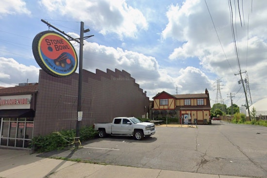 Oakley's Stone Bowl Closes After 12 Years, Owners Reunite Family Over Business