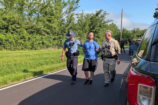Odessa Shooting Suspect Rams Deputy, Sparks Highway Chase to Lee's Summit