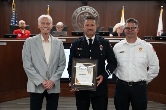 Off-Duty Aurora Firefighter Pulls Father, Son From Lake Michigan