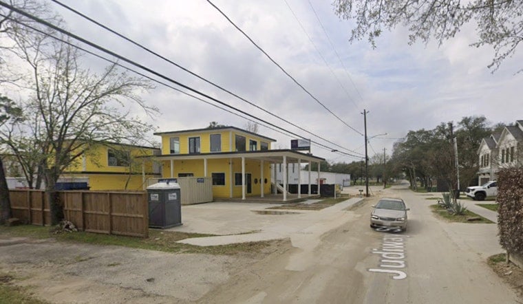 Off-Duty Deputies Block Chef From His Own Garden Oaks Bistro