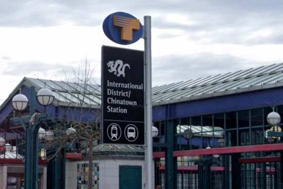 Off the Rails, Seattle Link Train Derails by Chinatown, Crippling 1 and 2 Lines