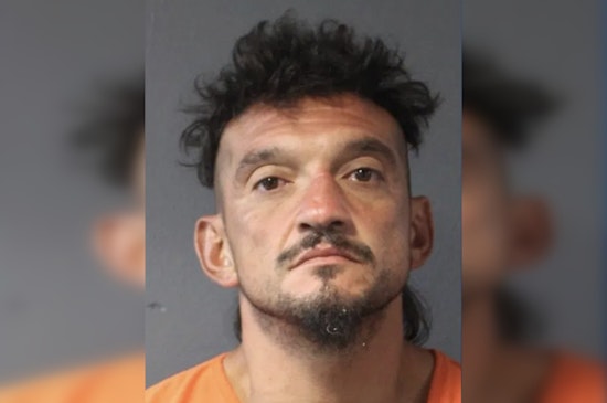 Oklahoma City Man Accused of Bomb Hoax After Threatening to Blow Up Dog Walker