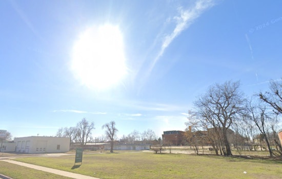 Oklahoma City Weather, Breezy Weekend Before Triple-Digit Heat