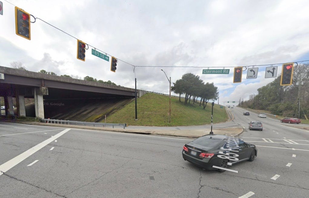One Critical After 3-Car Crash Snarls I-85 Ramp at Clairmont Road