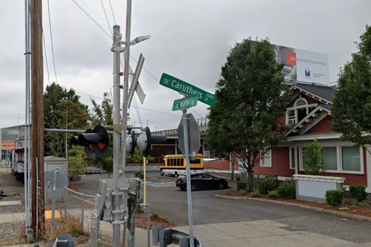 One Dead, Two Hurt in Hosford-Abernethy Shooting Near OMSI Waterfront