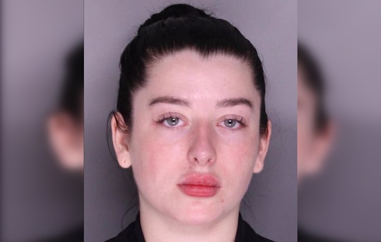 Ontario Woman Nabbed at Canada Border After $43K Bensalem Gold Heist