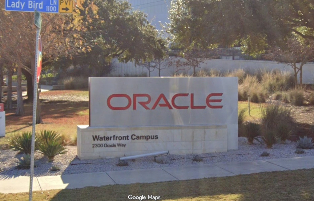 Oracle Pledges to Follow Abbott's Data Center Rules Amid Texas Grid Freeze